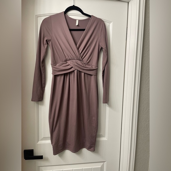 PinkBlush Dusty Mauve Draped Front Long Sleeve Maternity/Nursing Dress Small - Picture 1 of 6